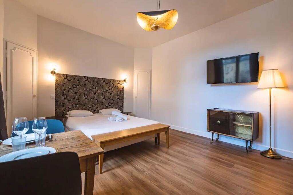 Apartment Bulle, Vue Cathedrale Incroyable Reims